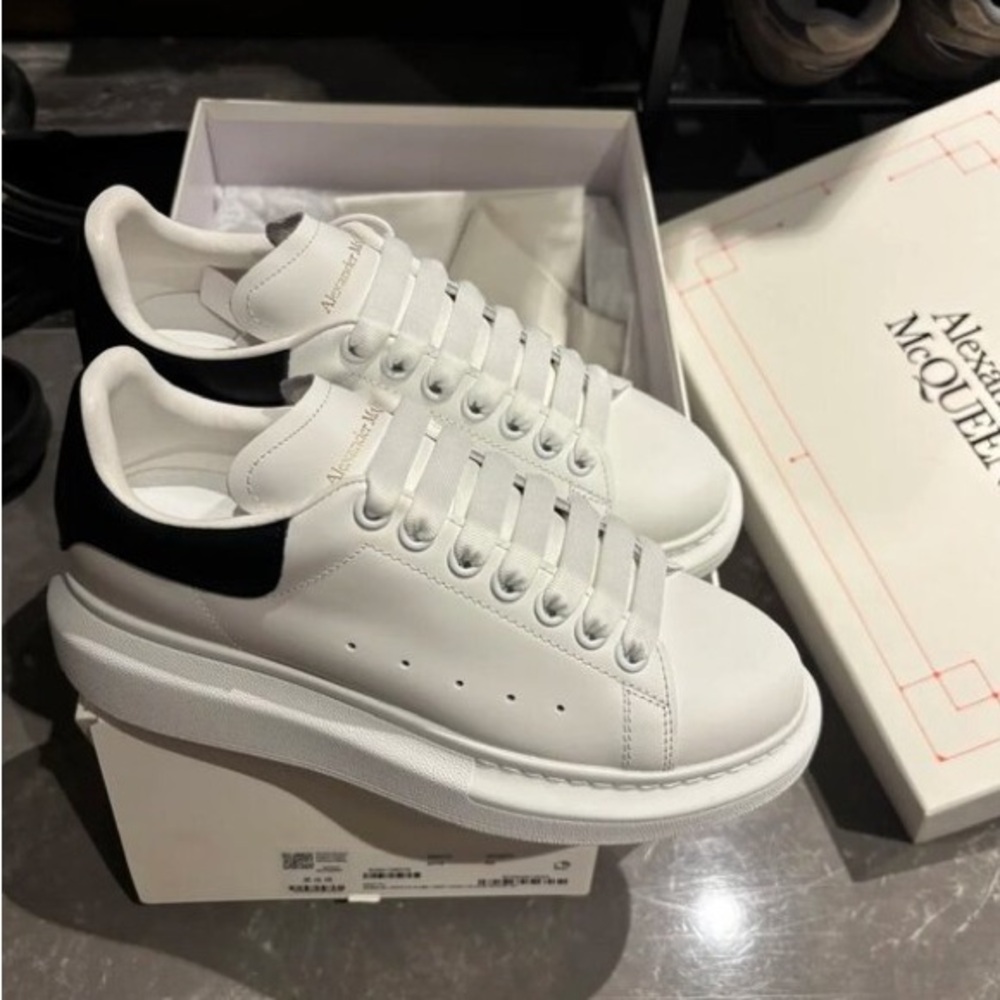 Alexander McQueen White Sneakers with Black Heel